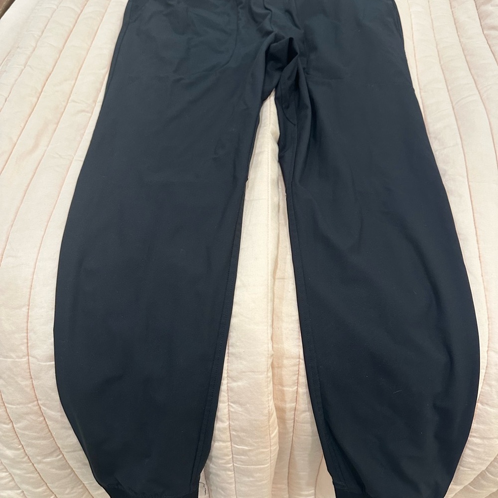 Lululemon Men’s Black Jogger Pants